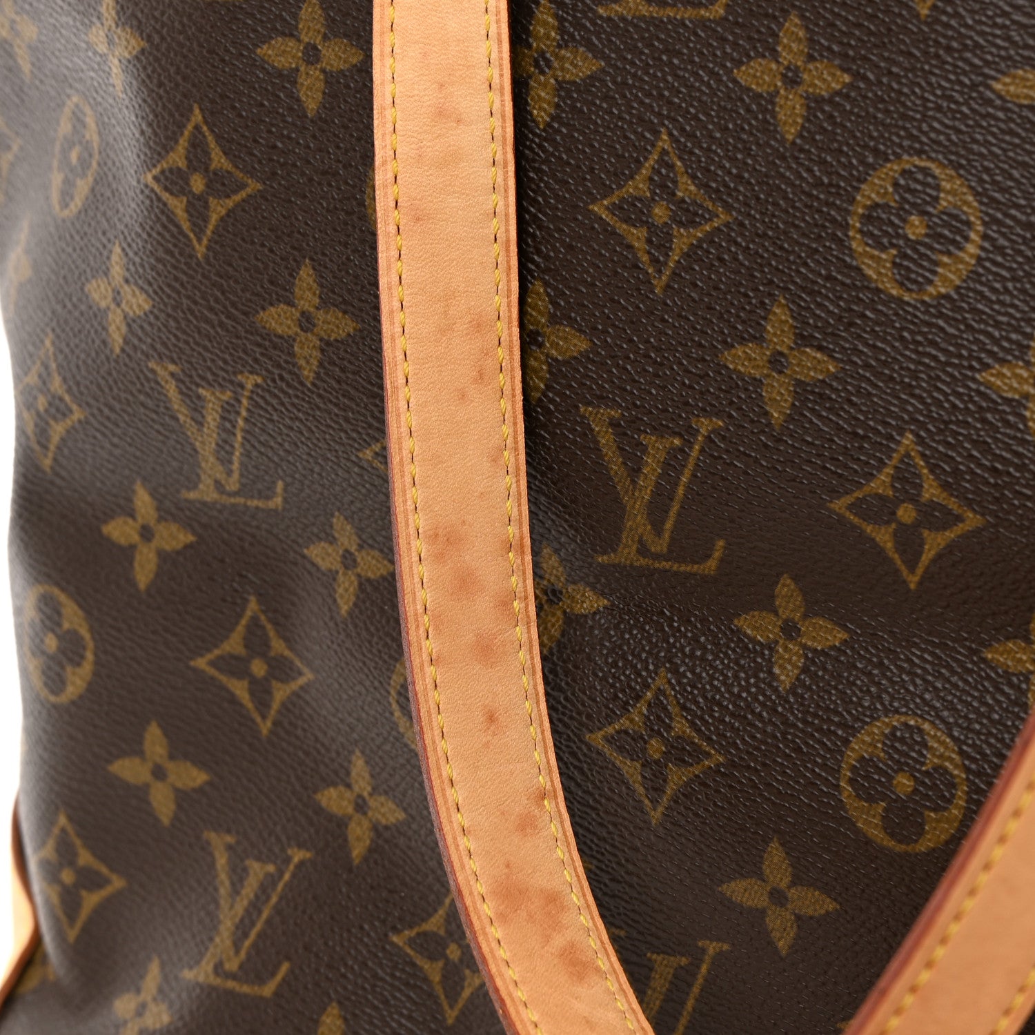 Louis Vuitton Monogram Cabas Mezzo 12 of 16