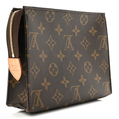 Louis Vuitton Monogram Toiletry Pouch 19 3 of 9