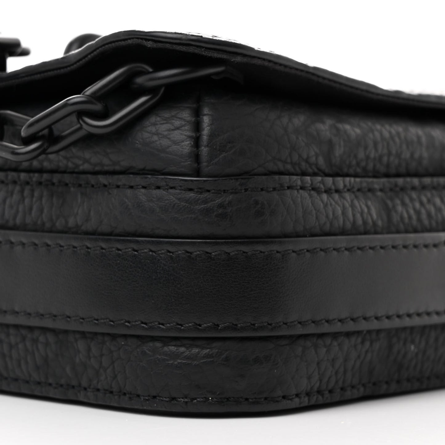 Taurillon Monogram Steamer Messenger Black