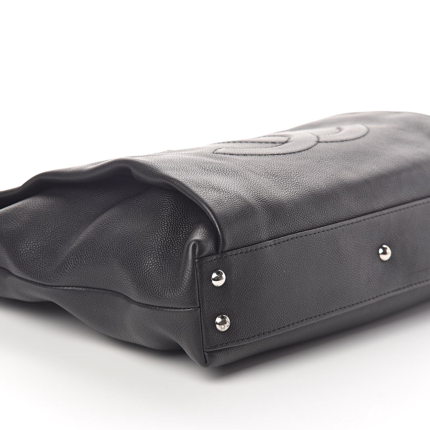 Caviar Large CC Tuck Tote Black