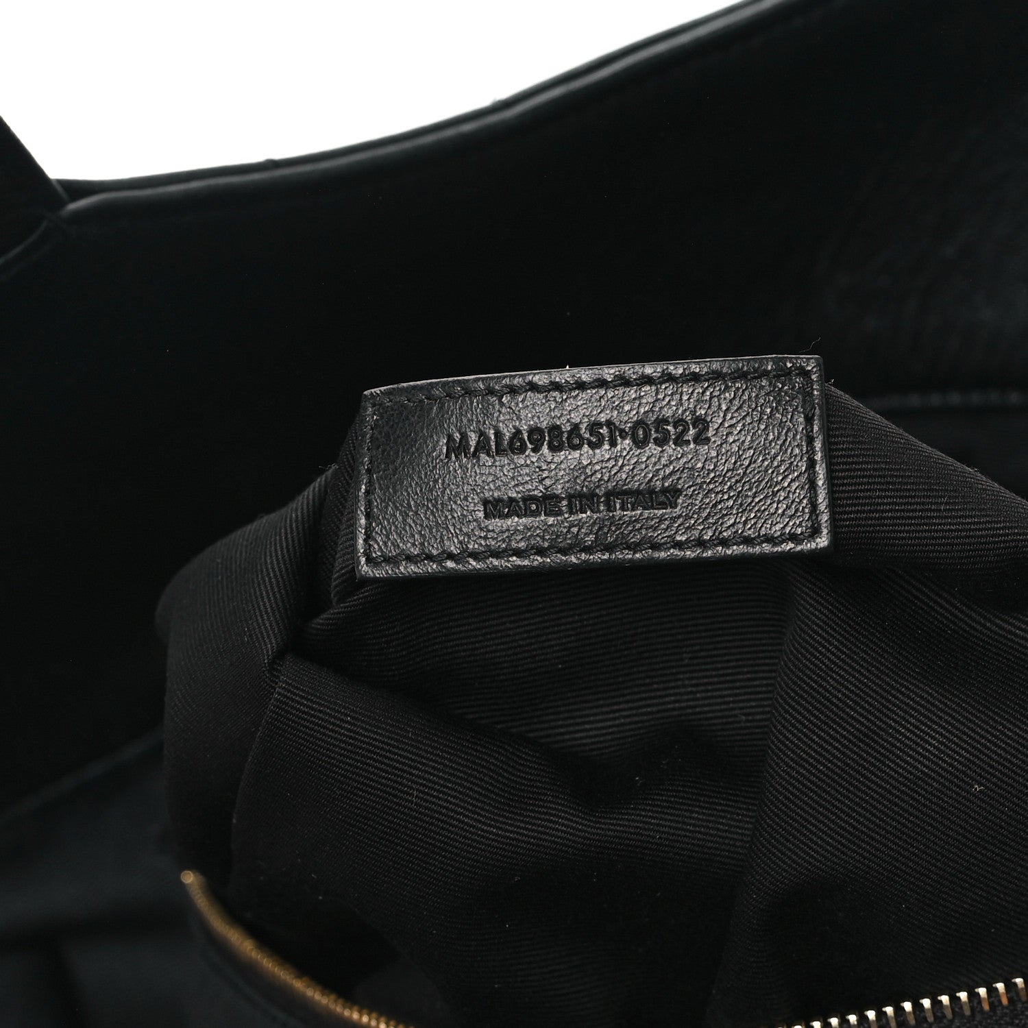 Saint Laurent Lambskin Quilted Maxi Icare Shopping Tote Black 7 of 11