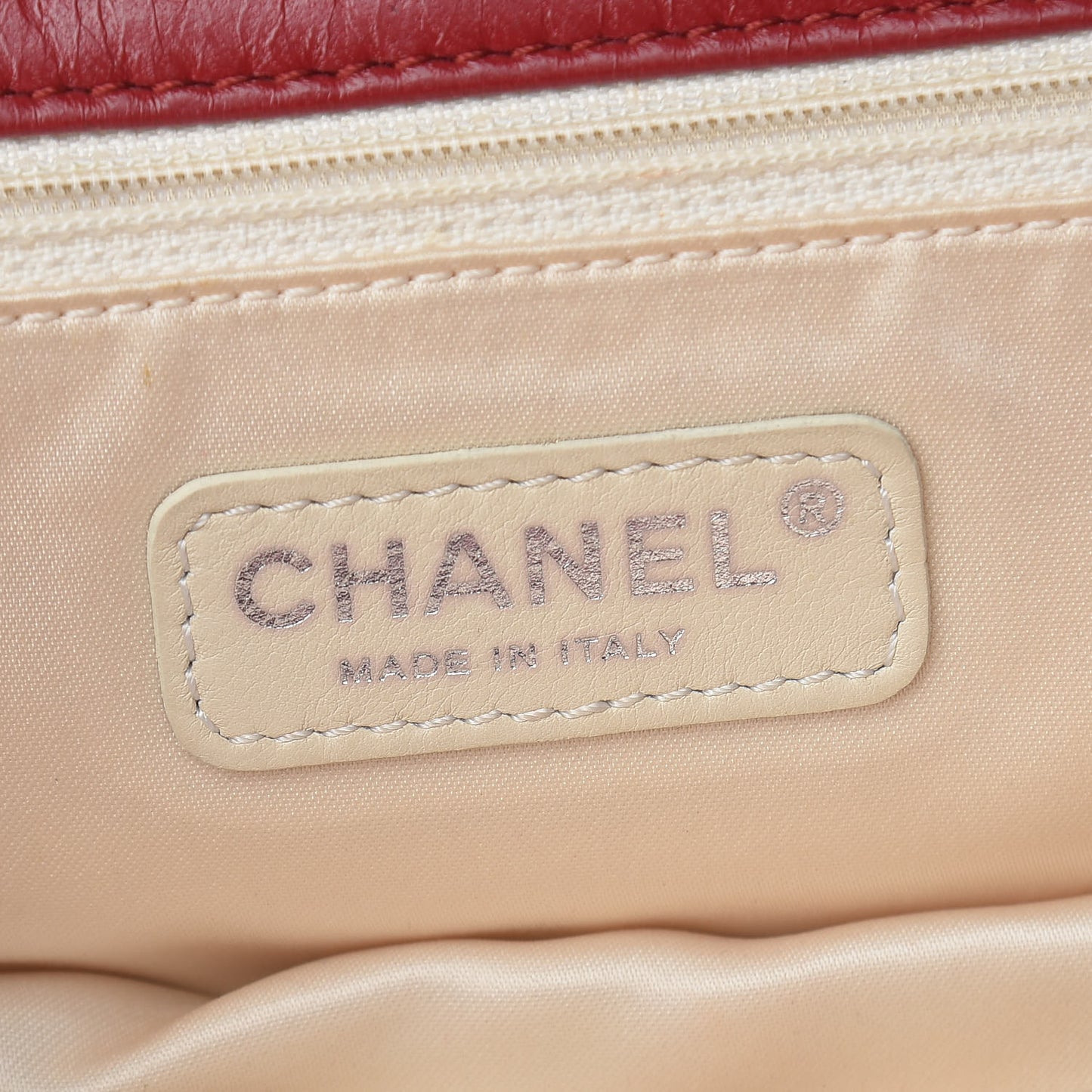 Lambskin Quilted East West Flap Red