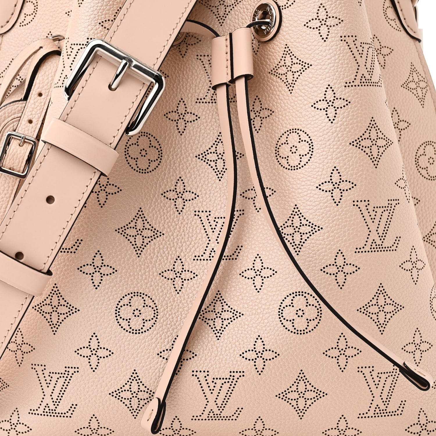 Louis Vuitton Mahina Muria Coquille 7 of 9
