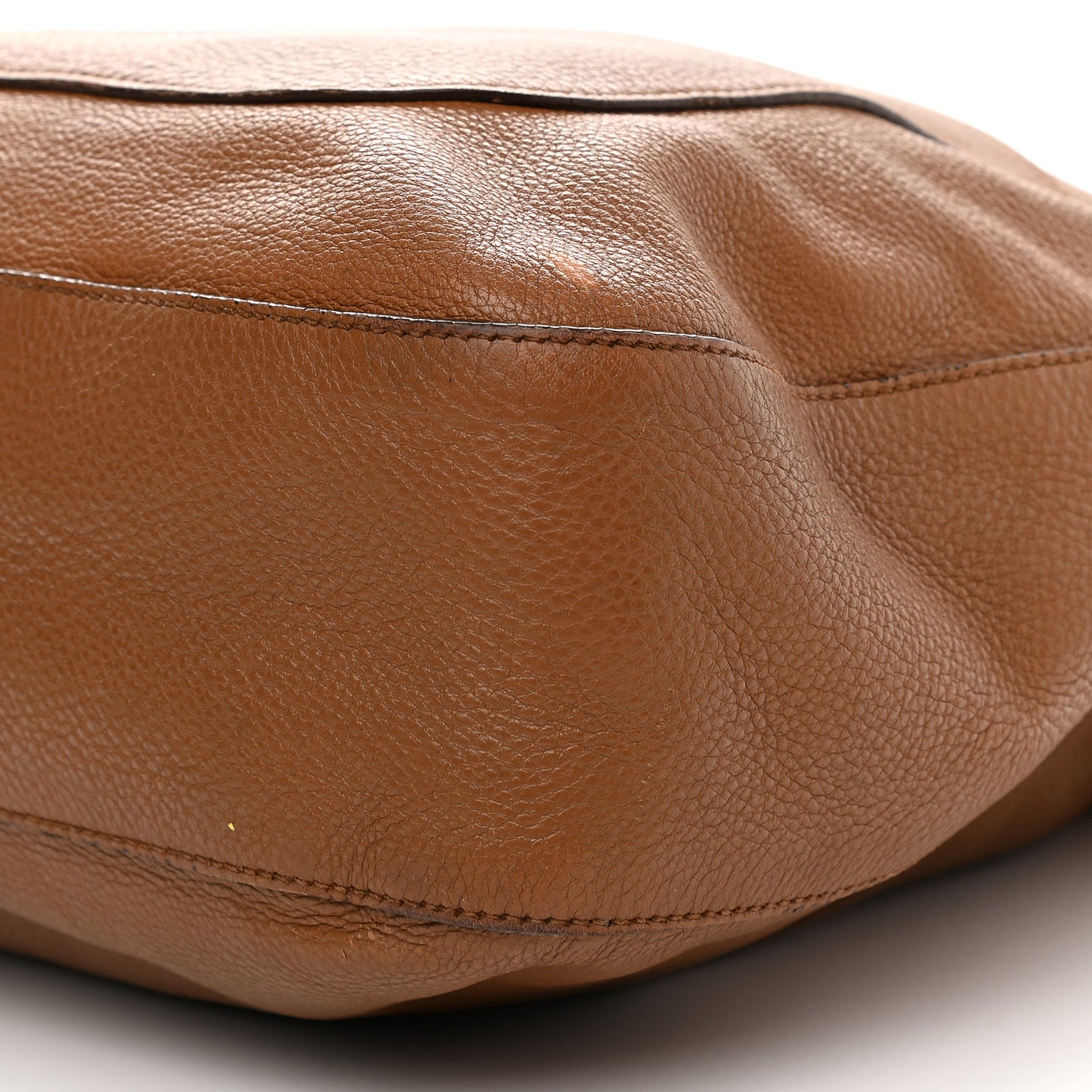 Vitello Daino Hobo Cinnamon