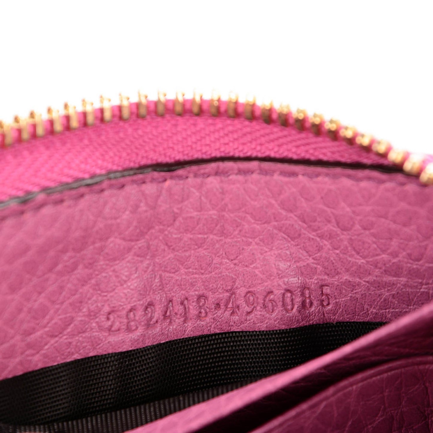 Pebbled Calfskin Soho Zip Around Wallet Peonia Flower