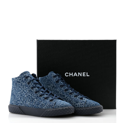 Chanel Printed Denim Quilted High Top Sneakers 40 Dark Blue 10 of 10