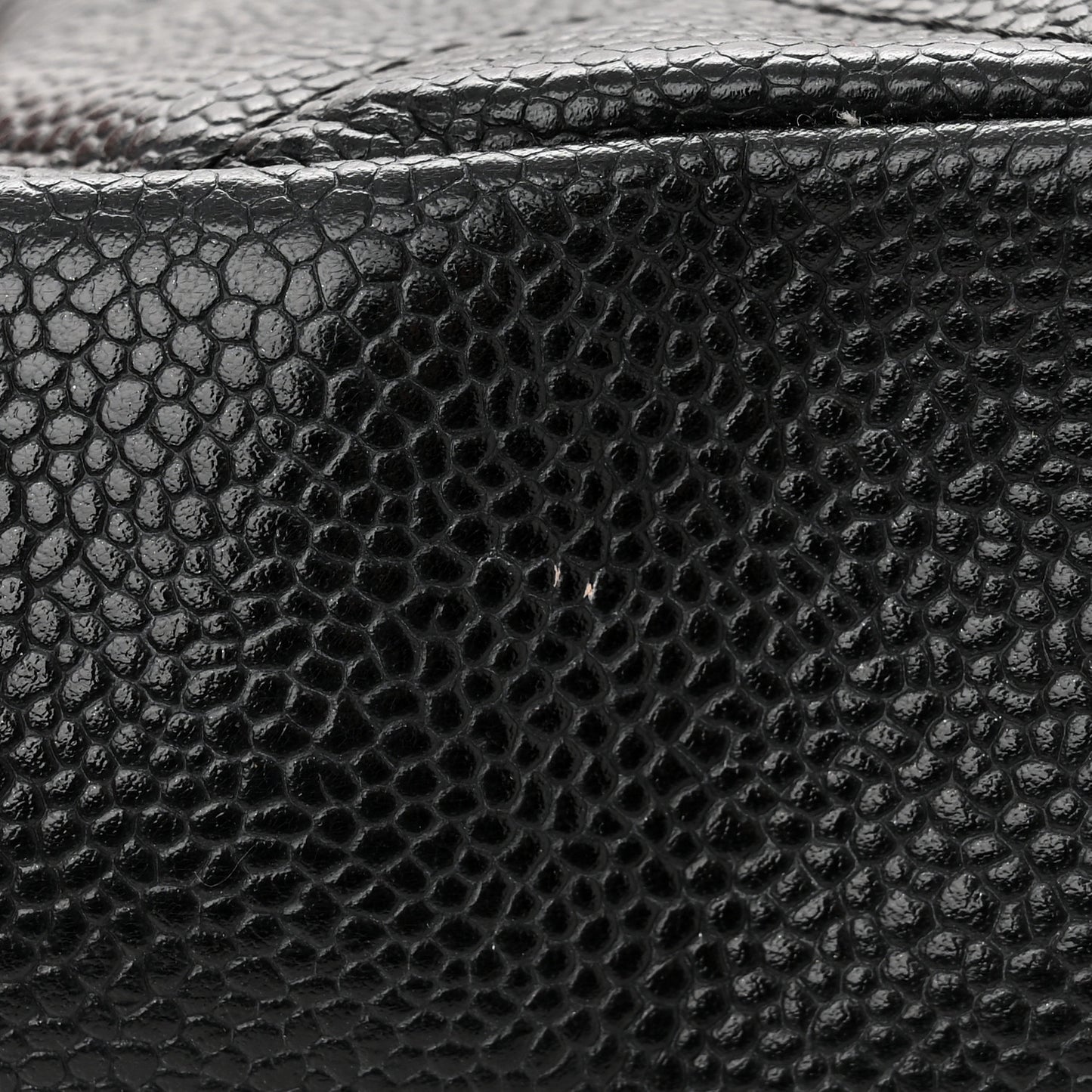 Caviar Quilted Petit Shopping Tote PST Black
