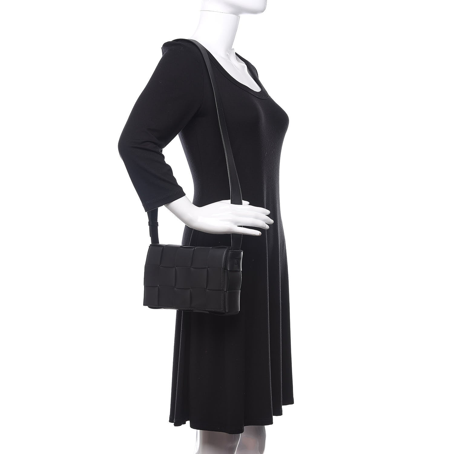 Bottega Veneta Lambskin Maxi Intrecciato Cassette Crossbody Bag Black 2 of 10