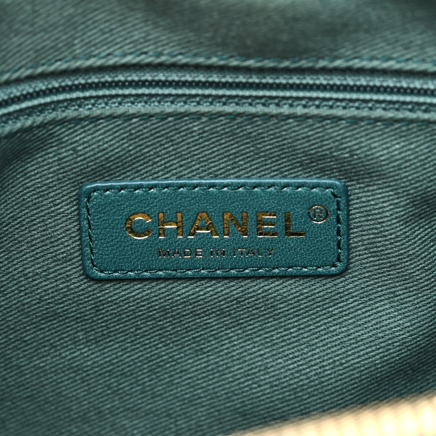 Chanel Tweed Shearling Grained Calfskin Camera Case Green 7 of 13