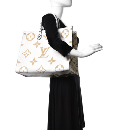 Louis Vuitton Monogram Giant Onthego GM Kaki Beige 3 of 17
