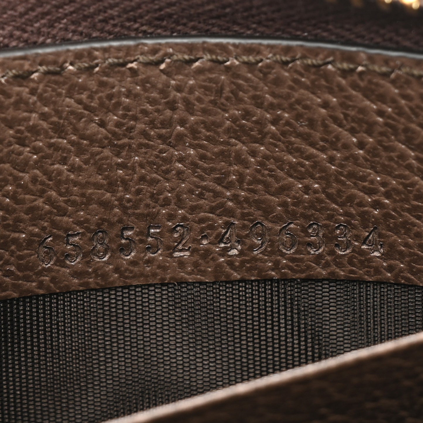 GG Supreme Monogram Textured Dollar Calfskin Web Ophidia Zip Around Card Case Wallet Beige Ebony New Acero