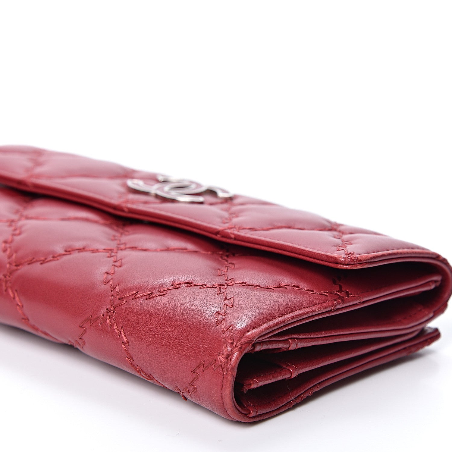 Chanel Calfskin Double Stitch Hamptons Flap Wallet Red 9 of 10