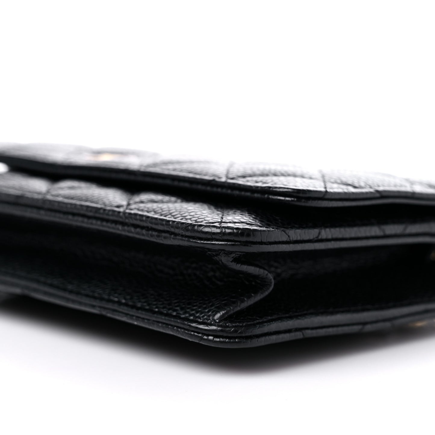 Caviar Quilted Wallet on Chain WOC Black