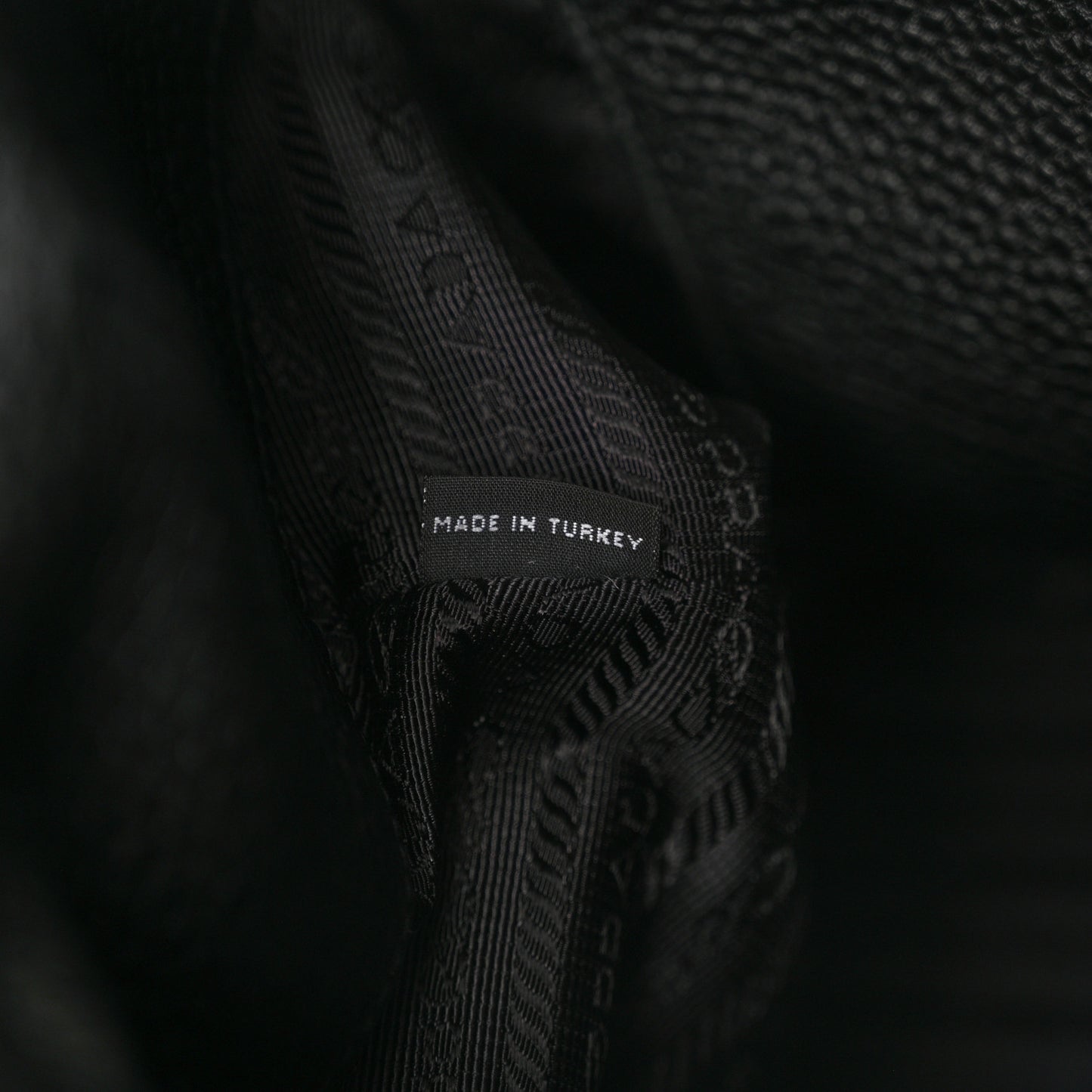 Vitello Daino Embossed Logo Hobo Black