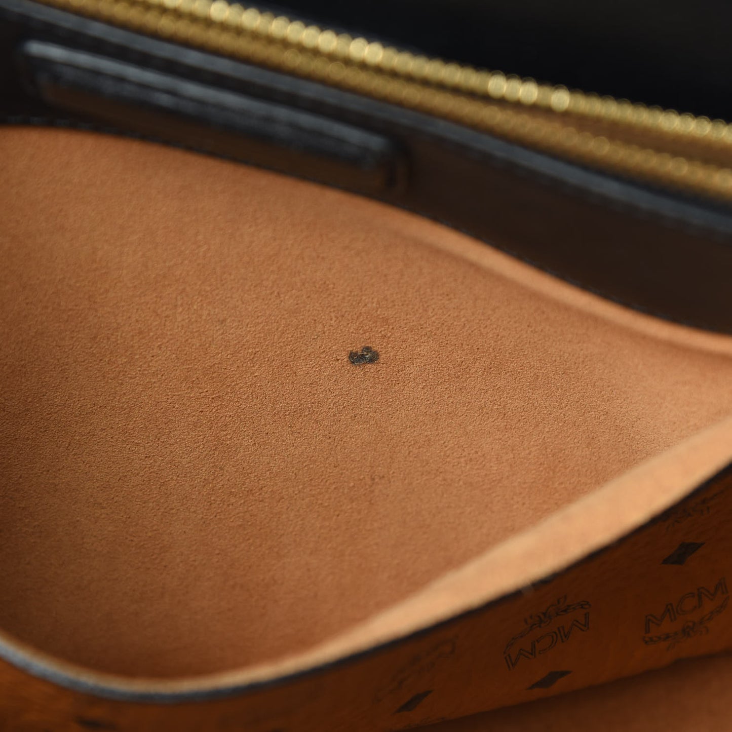 Grained Calfskin Medium Milla Tote Black