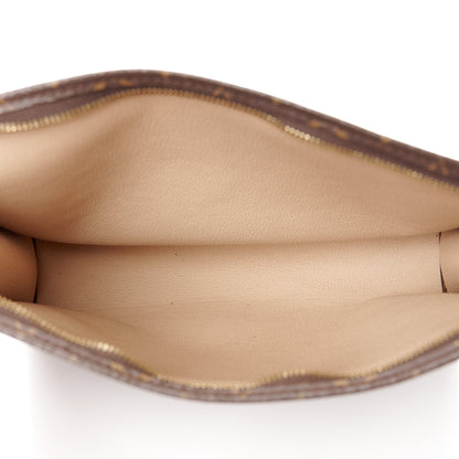 Louis Vuitton Monogram Toiletry Pouch 26 5 of 10