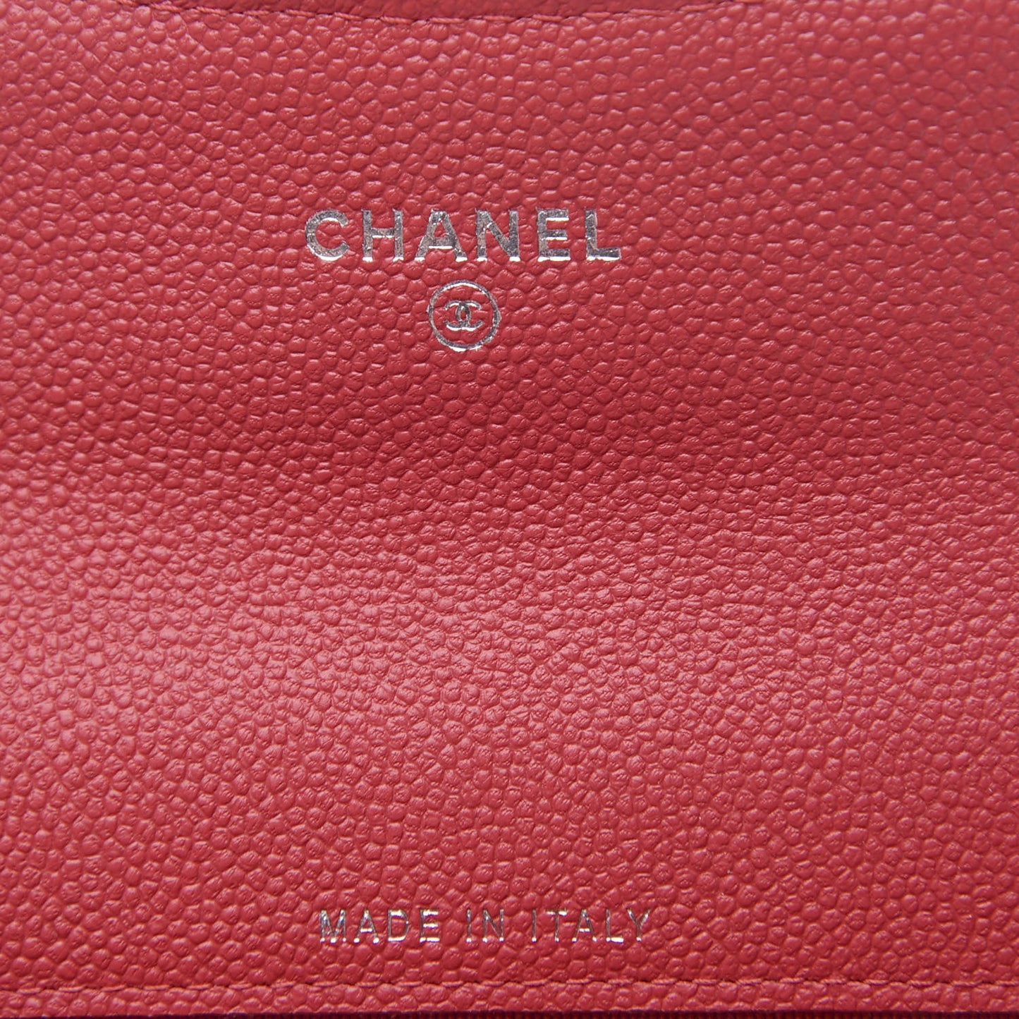 Caviar Chevron Quilted Flap Card Holder Red