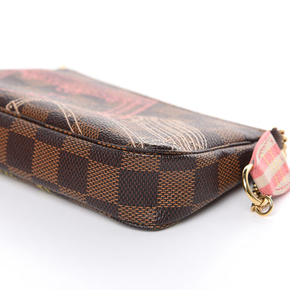 Louis Vuitton Damier Ebene 2014 Christmas Animation Mini Pochette Accessories 9 of 10
