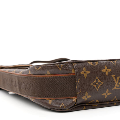 Louis Vuitton Monogram Beaubourg MM Messenger Bag 9 of 10