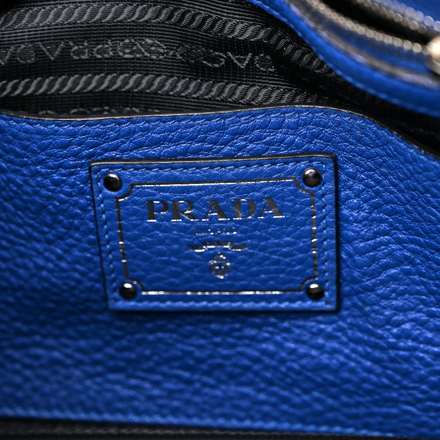 Vitello Daino Tote Royal