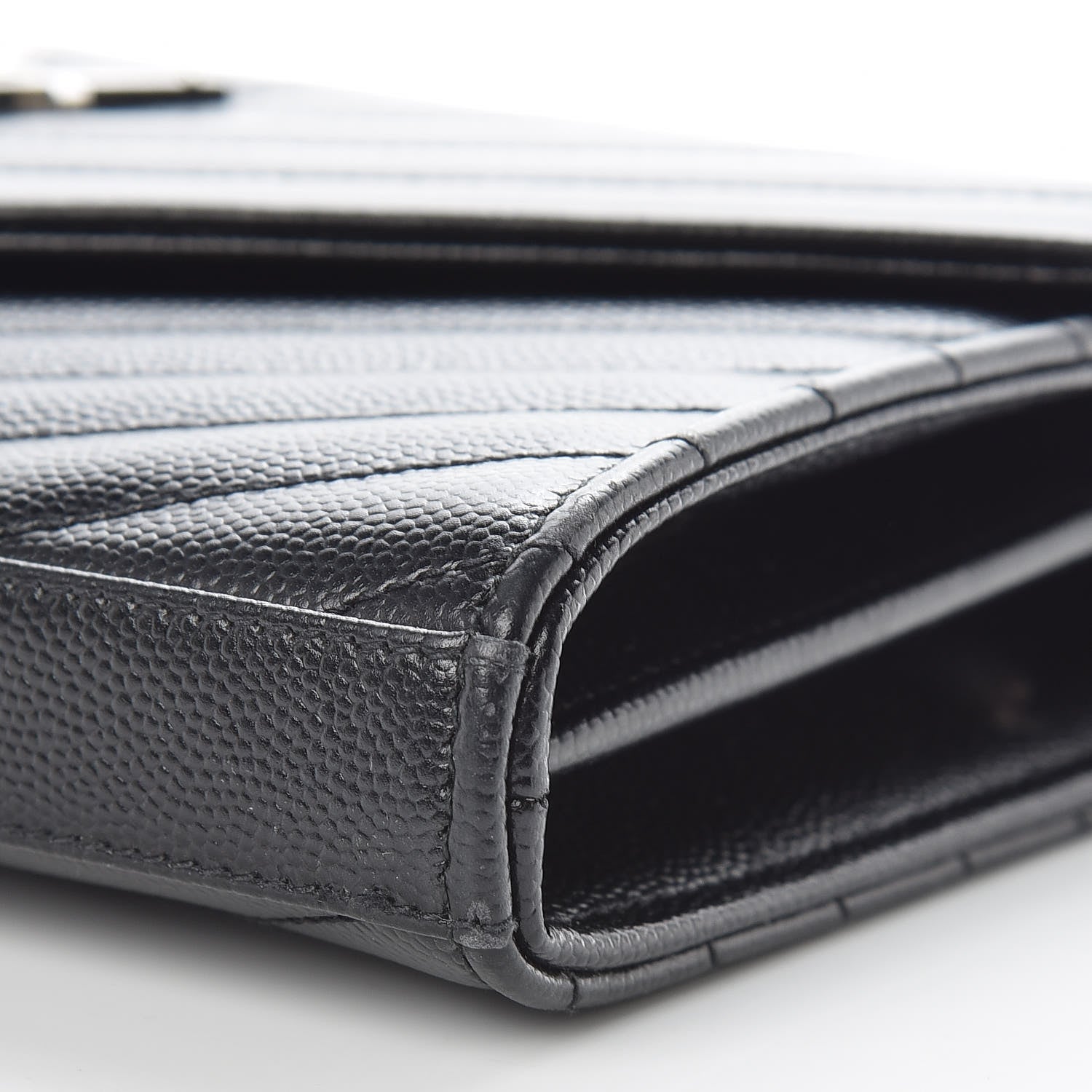 Saint Laurent Grain De Poudre Matelasse Chevron Monogram Chain Wallet Black 10 of 10
