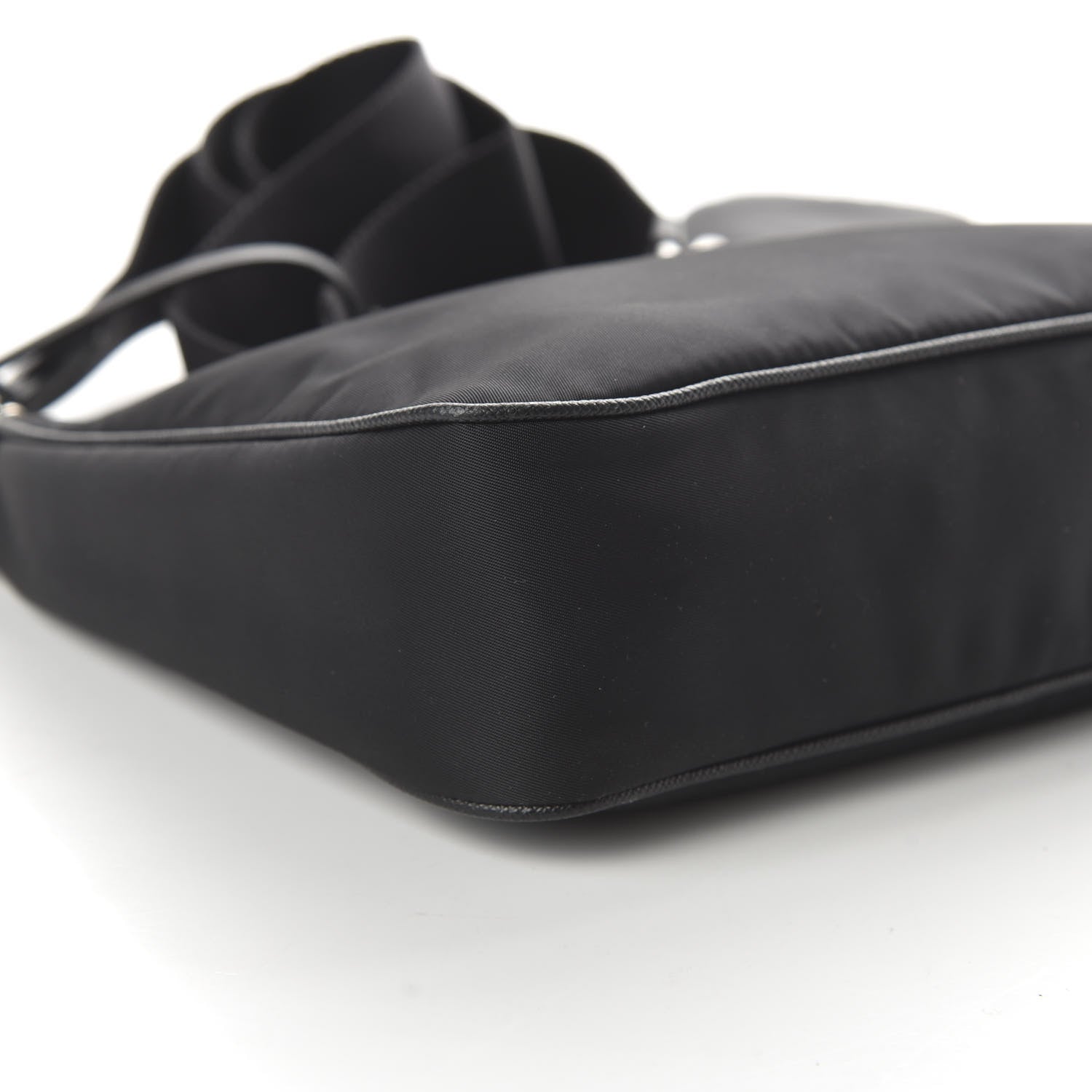 Prada Nylon Re-Edition 2005 Shoulder Bag Black 6 of 9