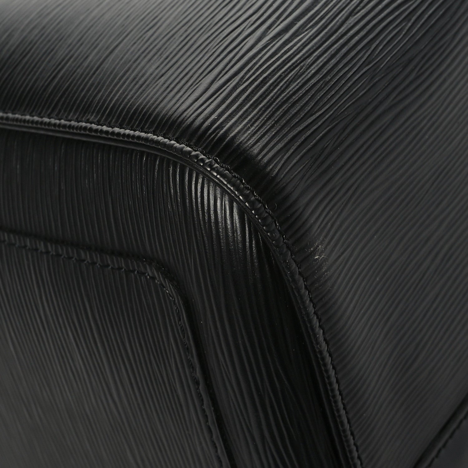 Louis Vuitton Epi Keepall 50 Black 8 of 12