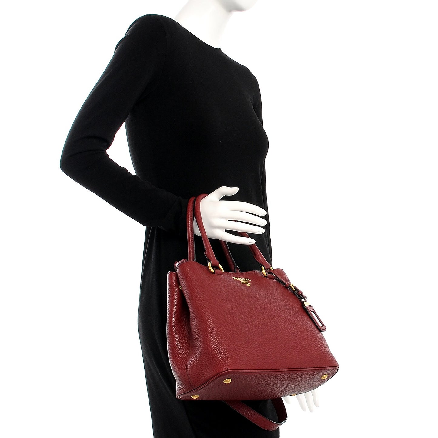 Vitello Daino Tote Cherry