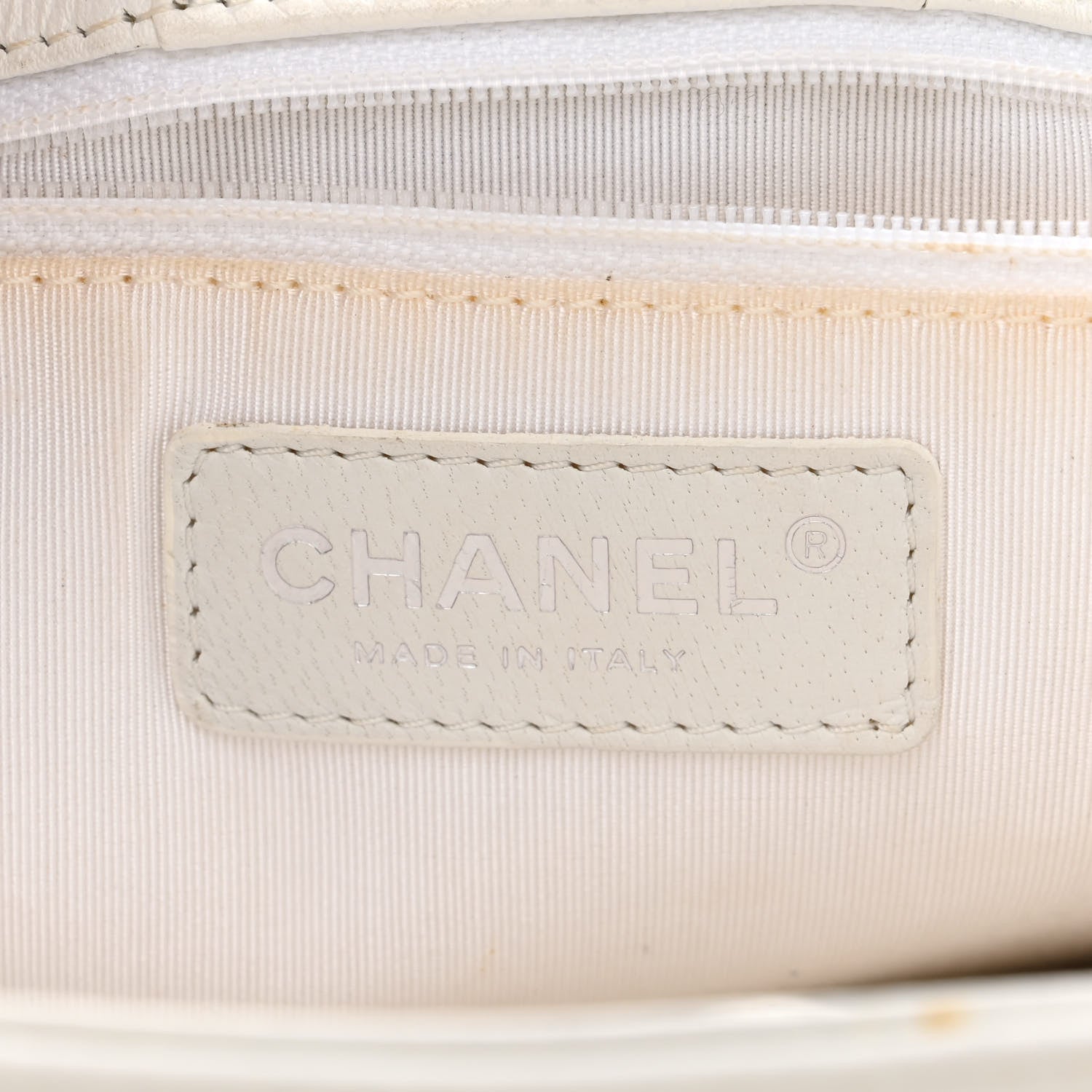 Chanel Calfskin Cerf Executive Shopper Tote White 7 of 23