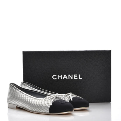 Chanel Metallic PVC Grosgrain Cap Toe Ballerina Flats 40.5 Silver Black 9 of 9