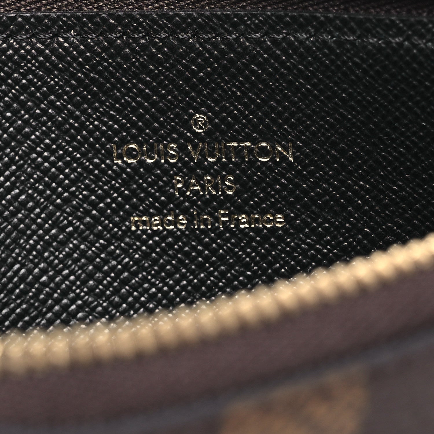 Louis Vuitton Reverse Monogram Giant Trio Pouch 7 of 8