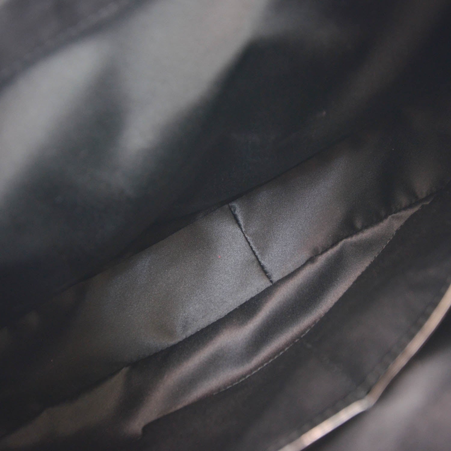 Valentino Garavani Patent Histoire Flap Black 8 of 9