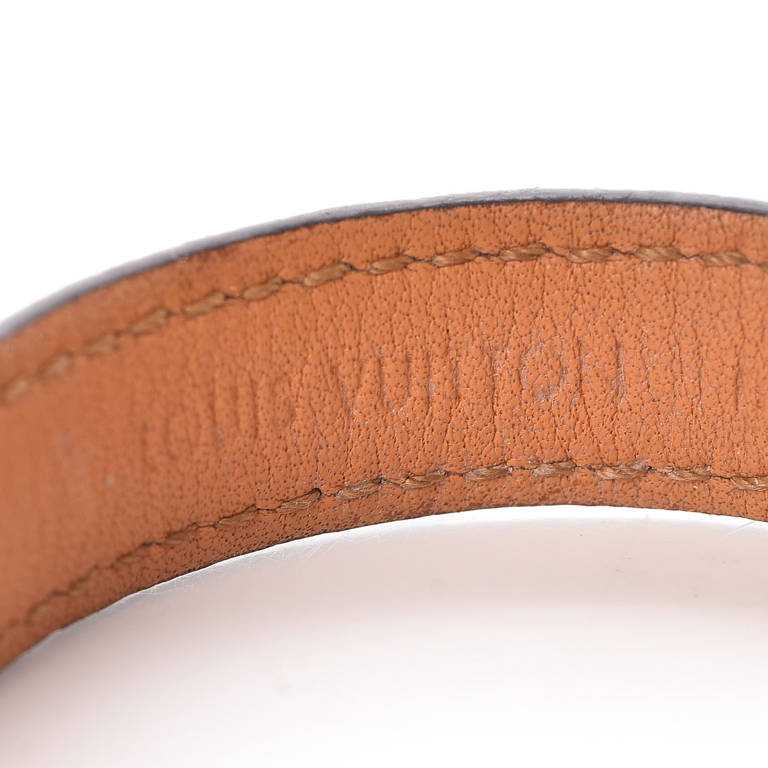 Louis Vuitton Monogram Essential V Bracelet 17 4 of 5