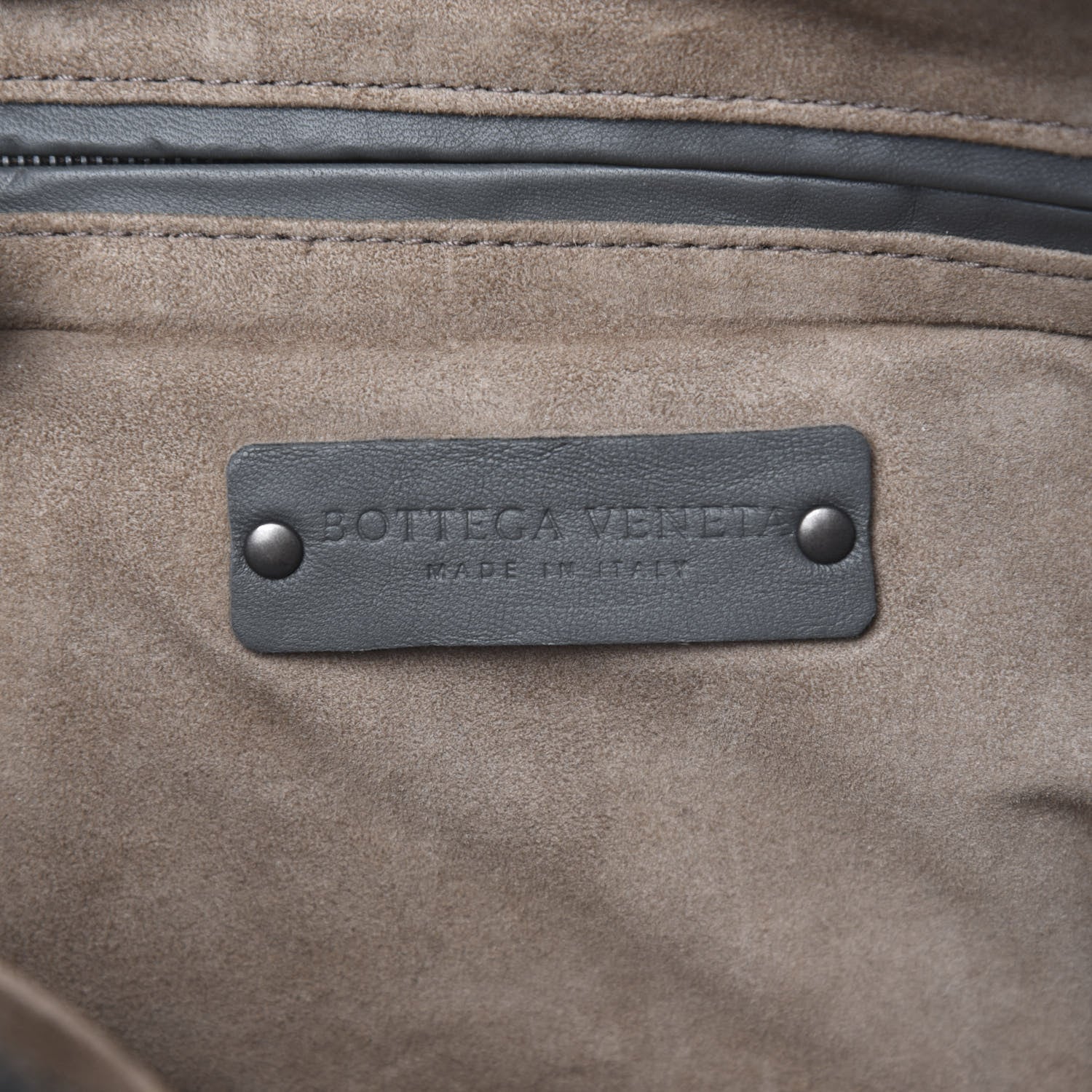 Bottega Veneta Nappa Intrecciato Nodini Crossbody Messenger New Light Grey 6 of 8
