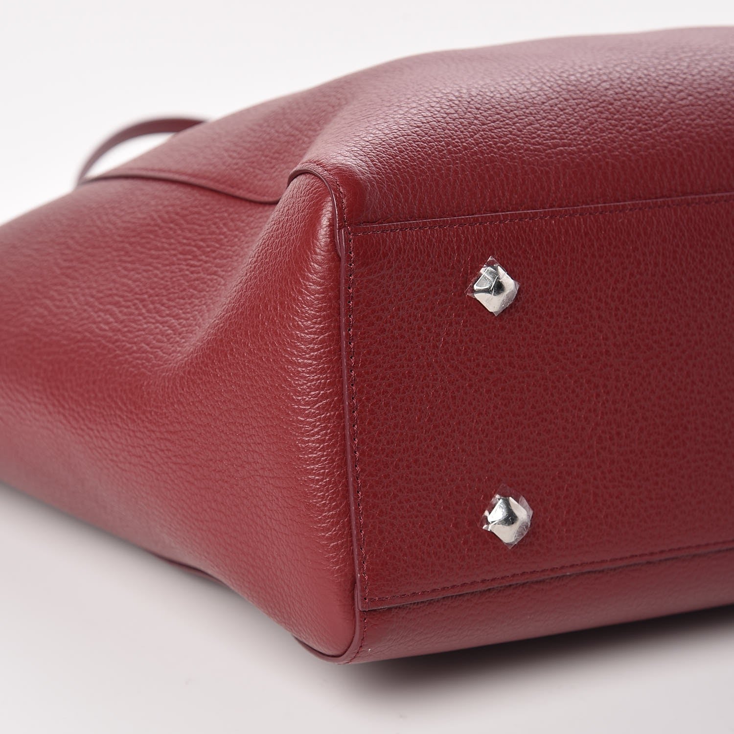 MCM Grained Calfskin Medium Reversible Wandel Tote Ruby Tan 11 of 14