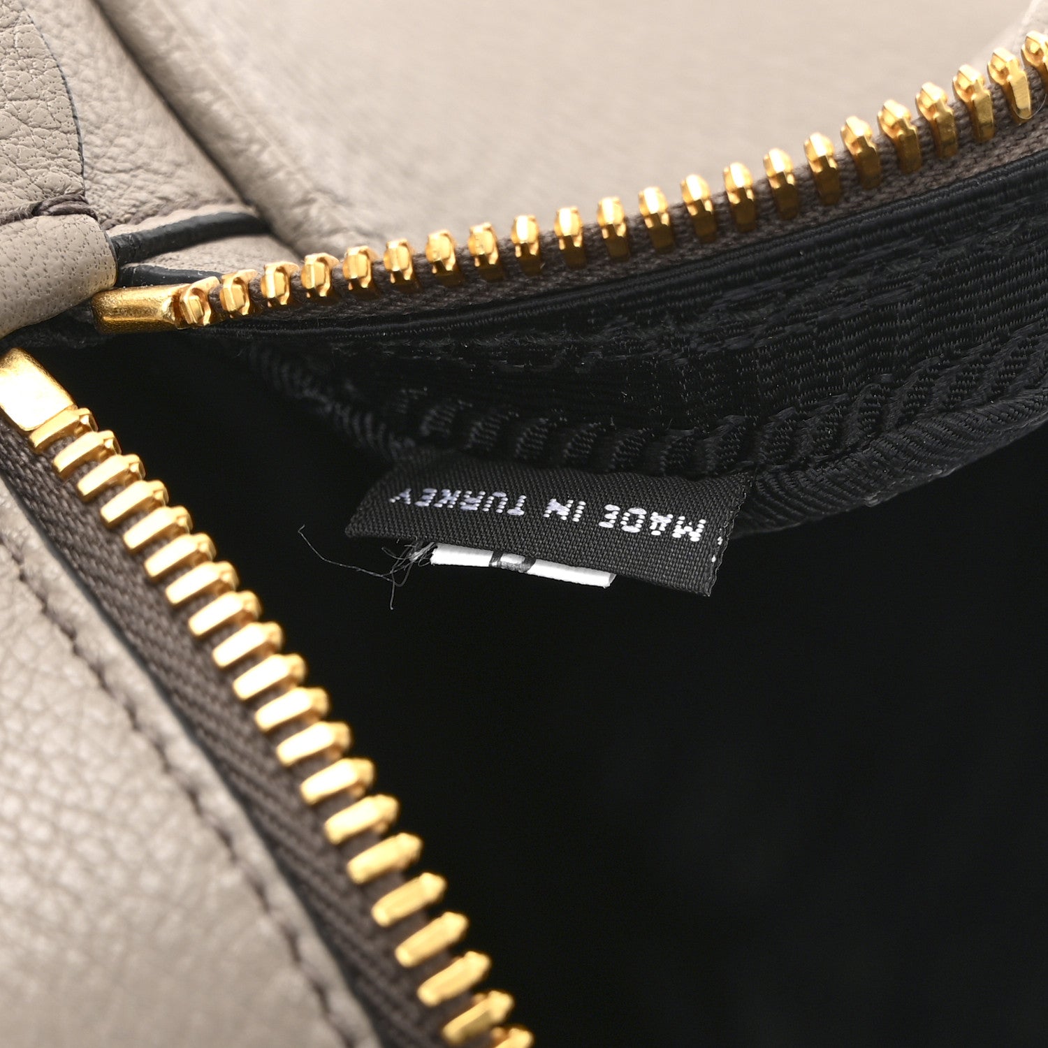 Prada Vitello Phenix Camera Bag Argilla 8 of 11