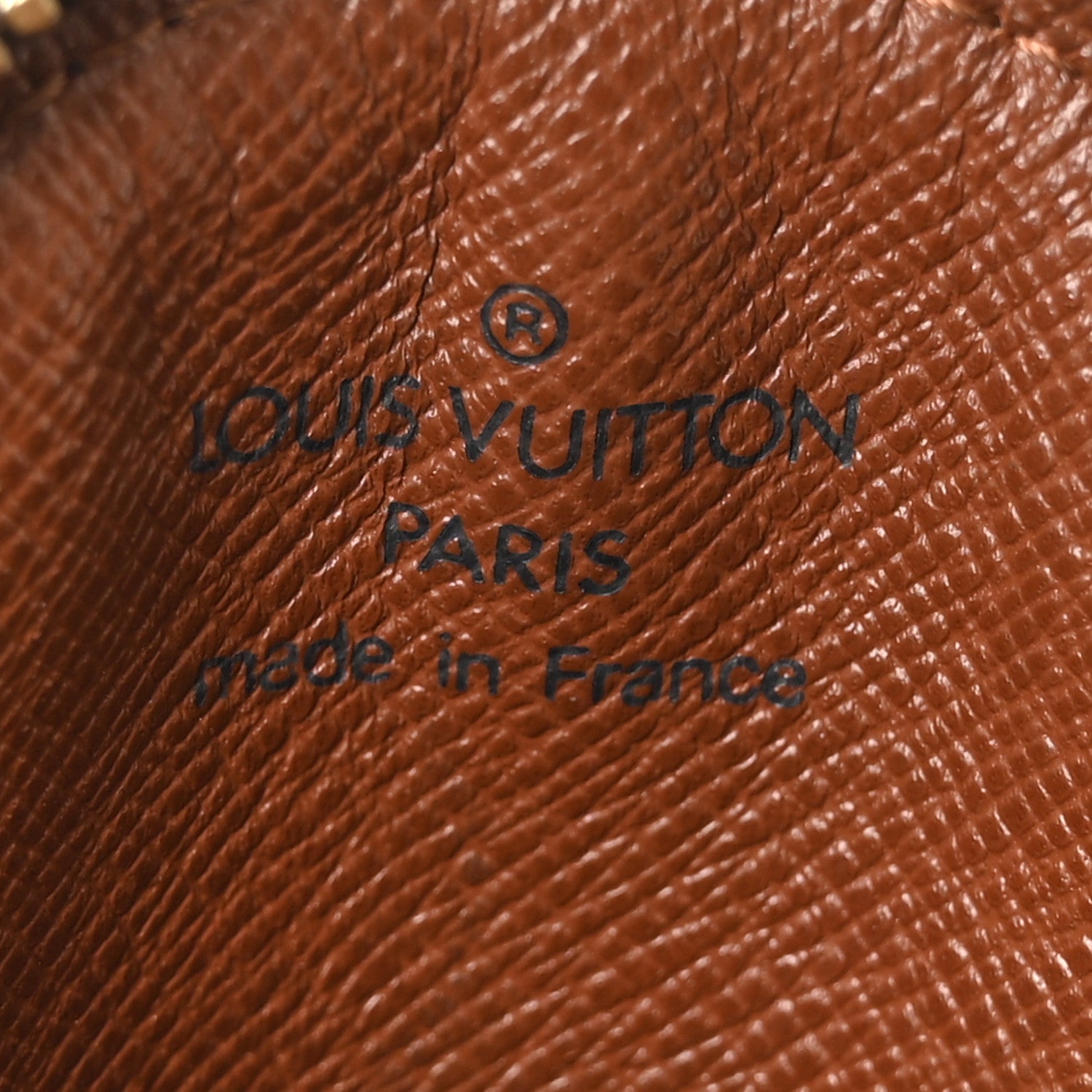 Louis Vuitton Monogram Round Coin Purse 6 of 7