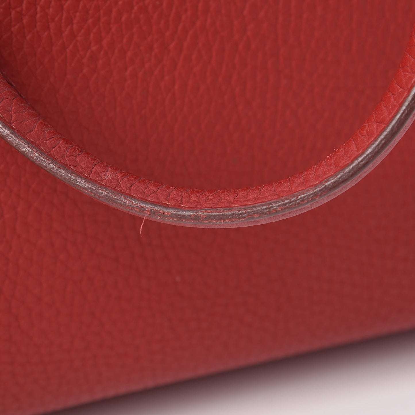 Taurillon Clemence Victoria II 35 Rouge Garance