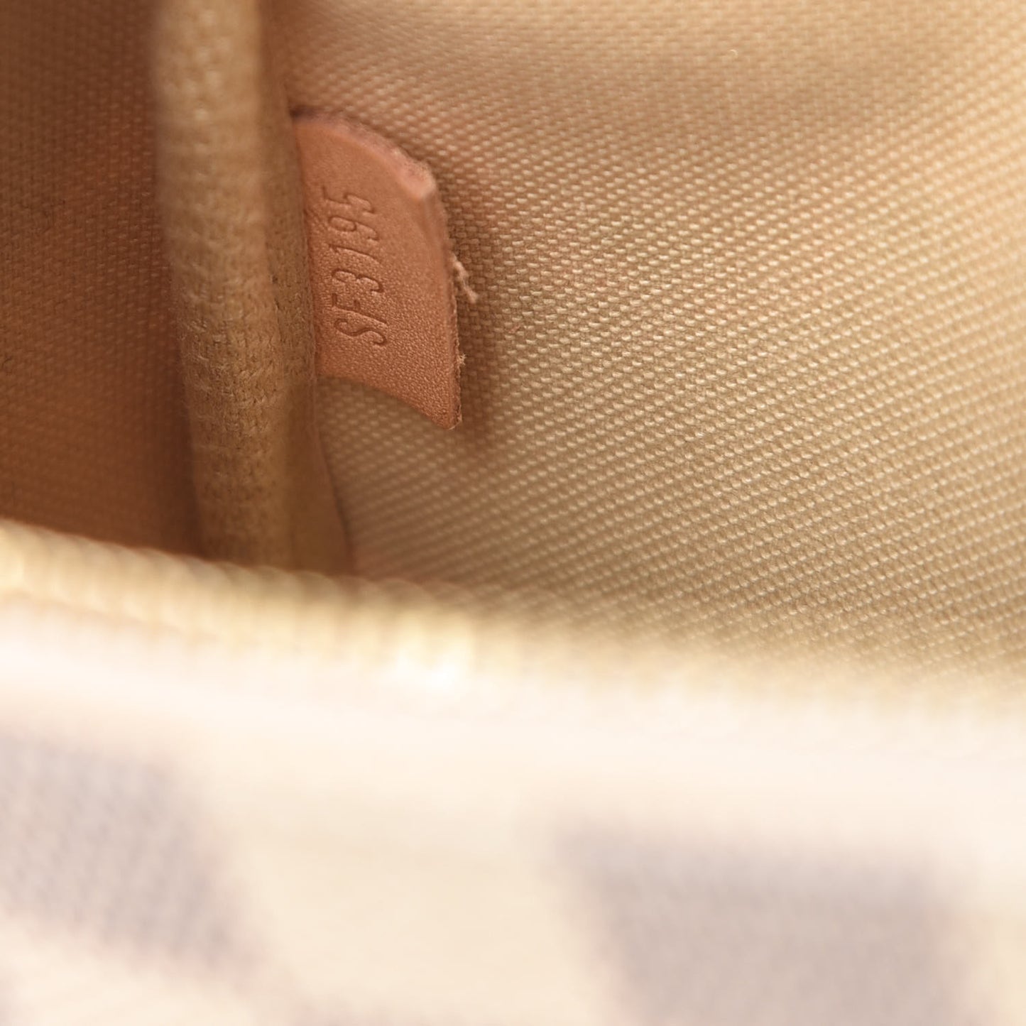 Damier Azur 2015 Christmas Animation Mini Pochette Accessories
