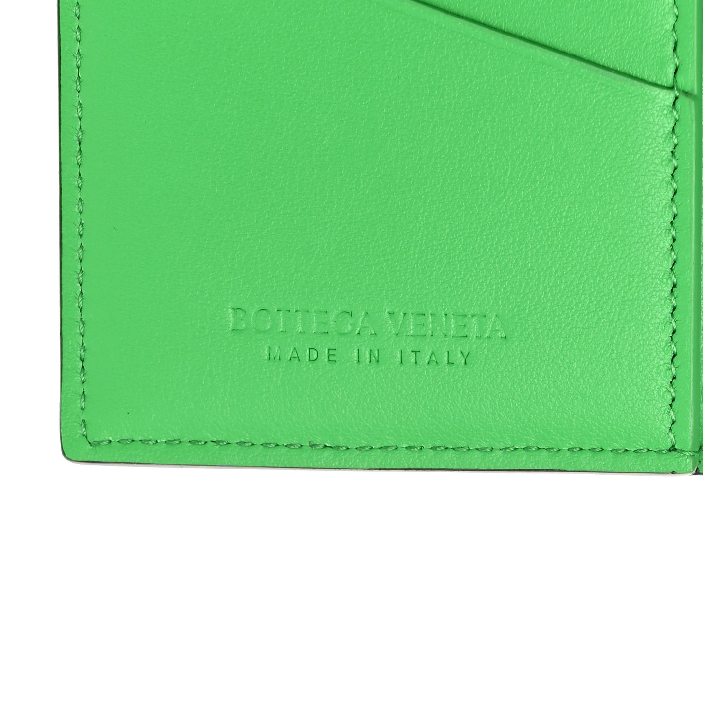 Calfskin Intrecciato Passport Case Black Grass