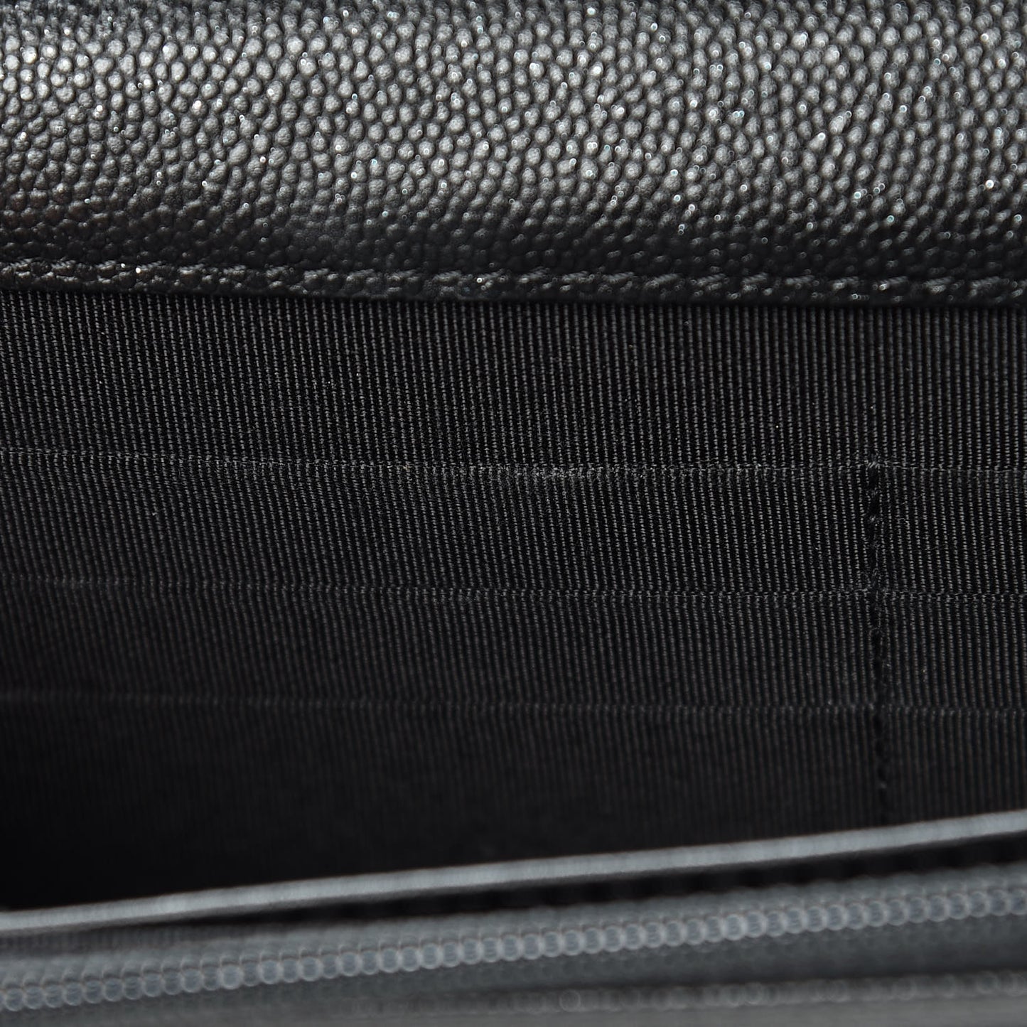 Iridescent Caviar Quilted Wallet On Chain WOC Black