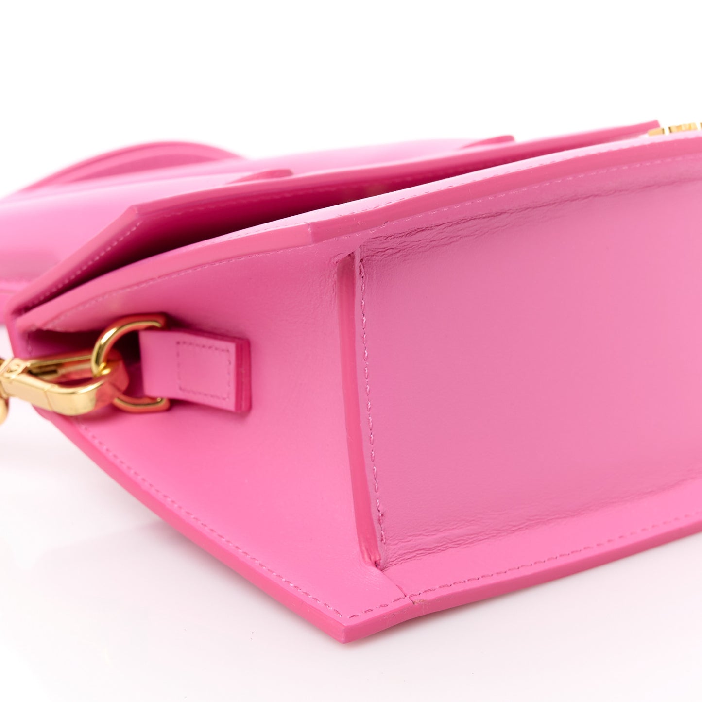 Smooth Calfskin Le Chiquito Moyen Neon Pink