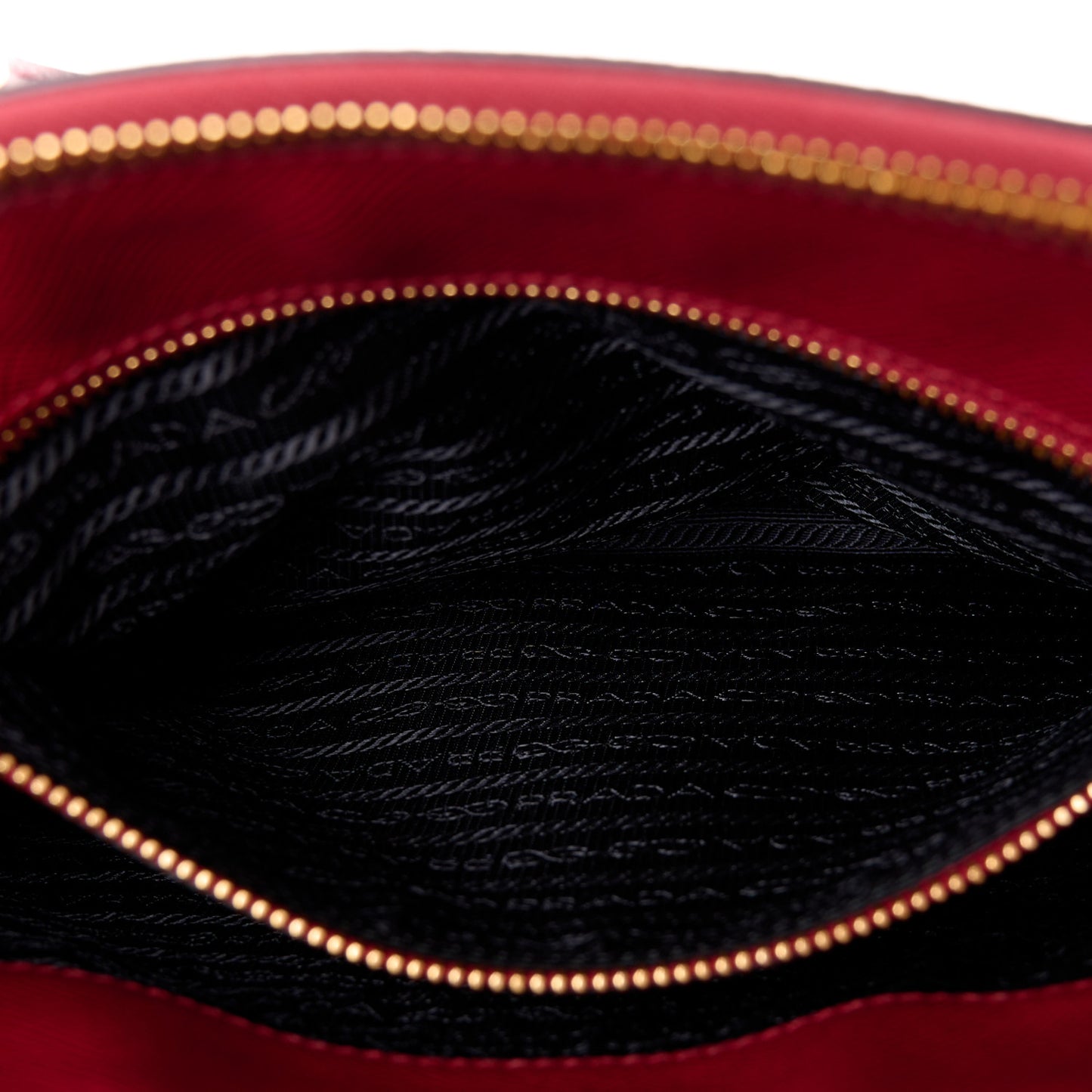 Saffiano Medium Galleria Double Zip Tote Fuoco