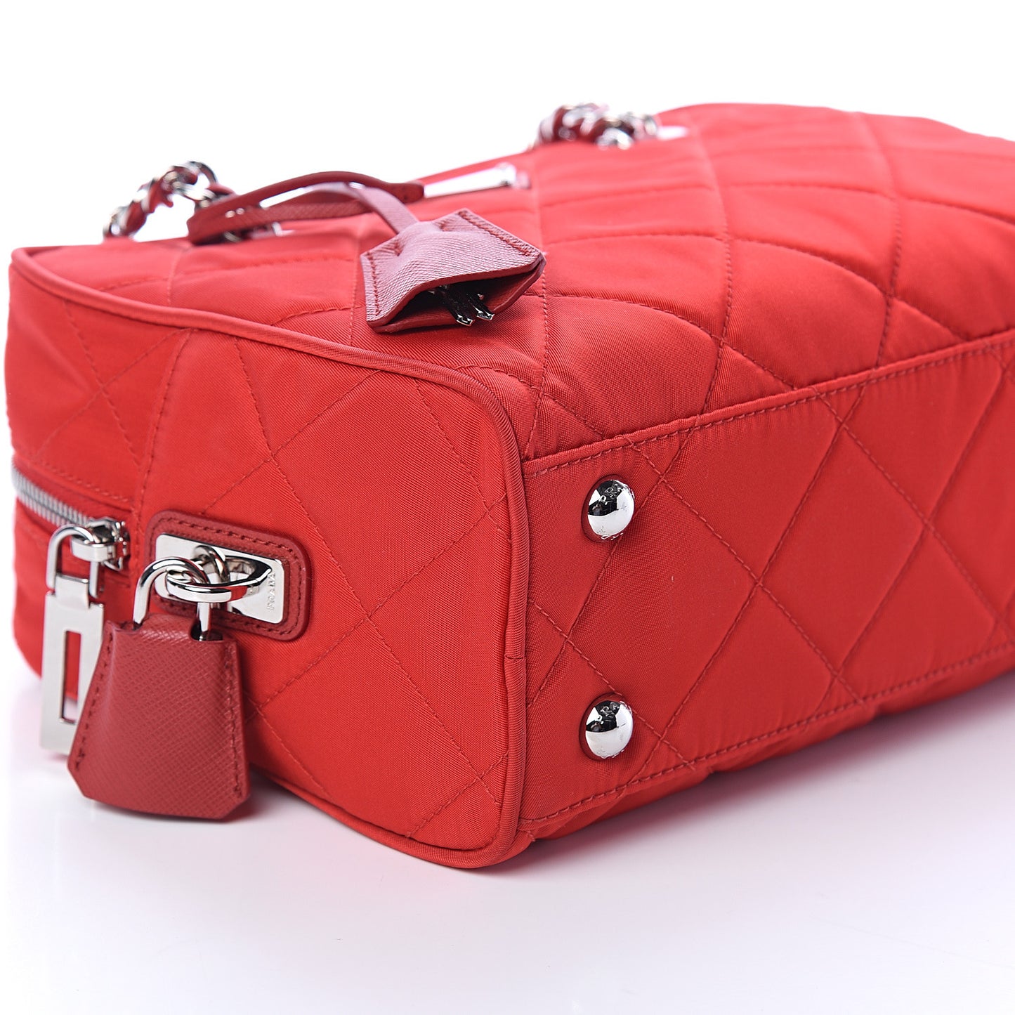 Nylon Tessuto Impuntu Quilted Shoulder Bag Rosso