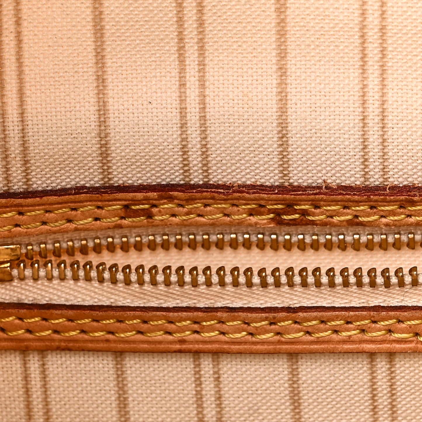 Damier Azur Delightful PM