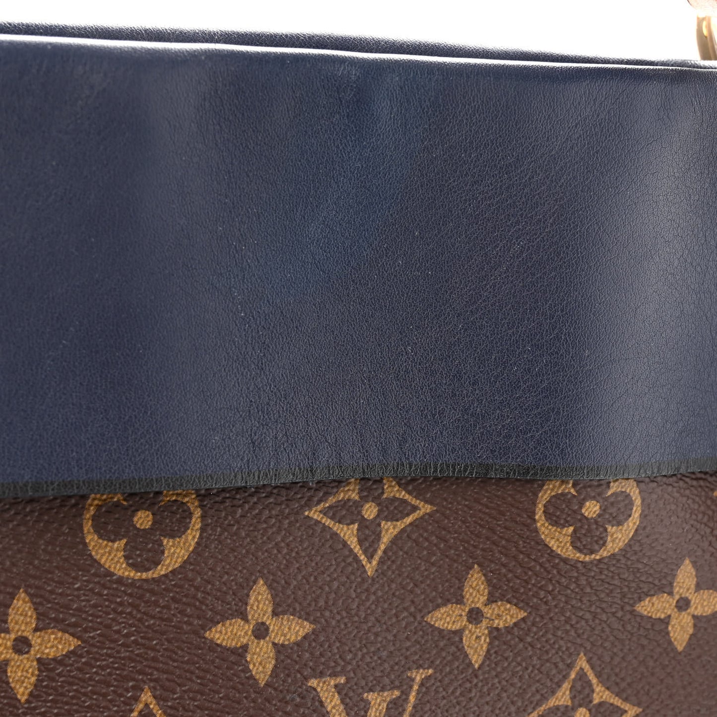 Monogram Tuileries Besace Marine Bordeaux