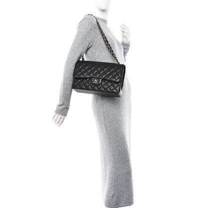 Chanel Caviar Quilted Jumbo Double Flap Black 2 of 12