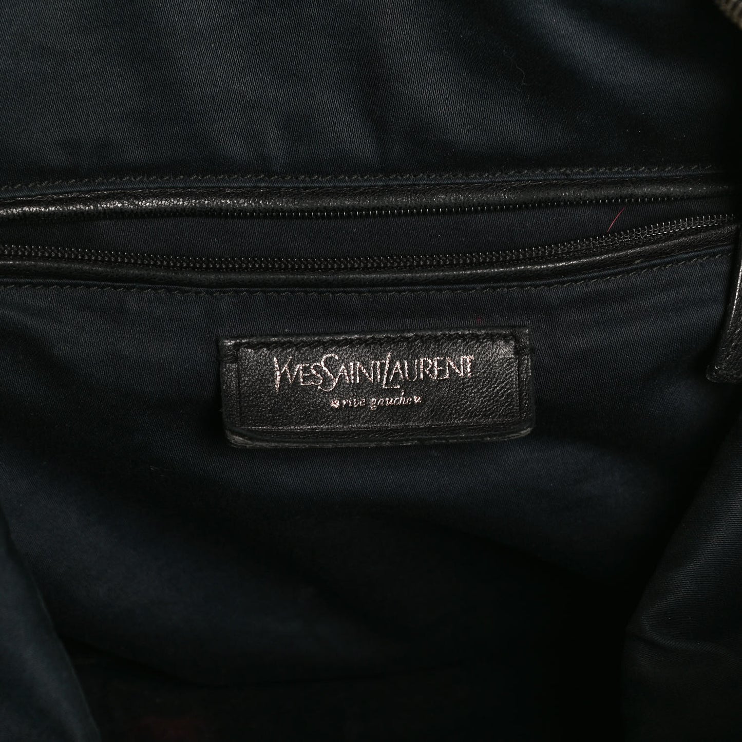 Textured Patent Medium Easy Y Bag Black
