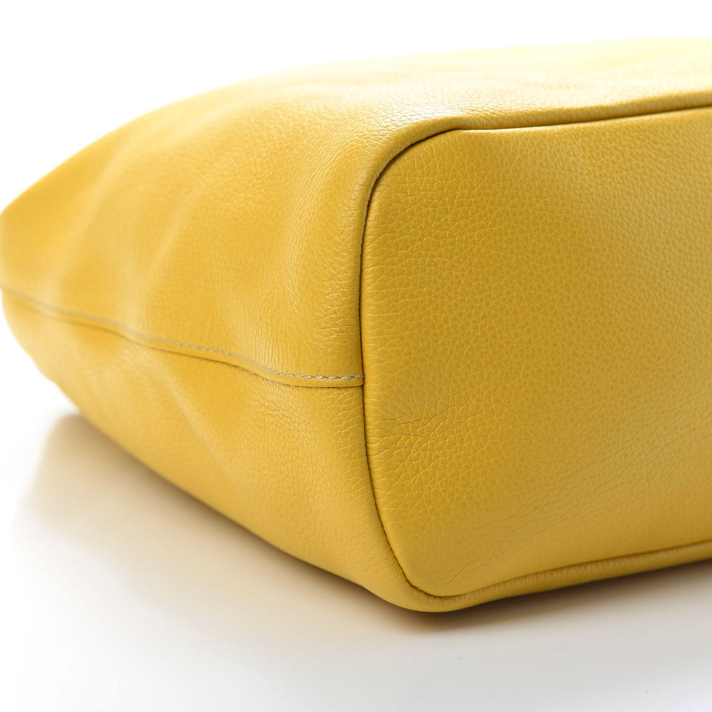 Vitello Daino Chain Hobo Sole