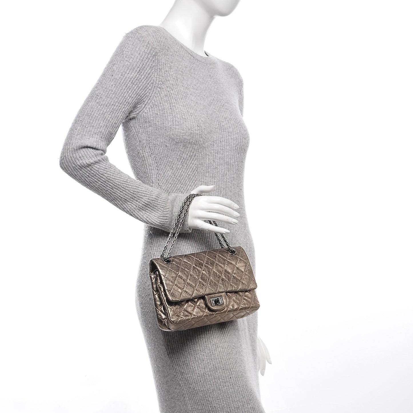 Metallic Aged Calfskin 2.55 Reissue 225 Flap Dark Silver